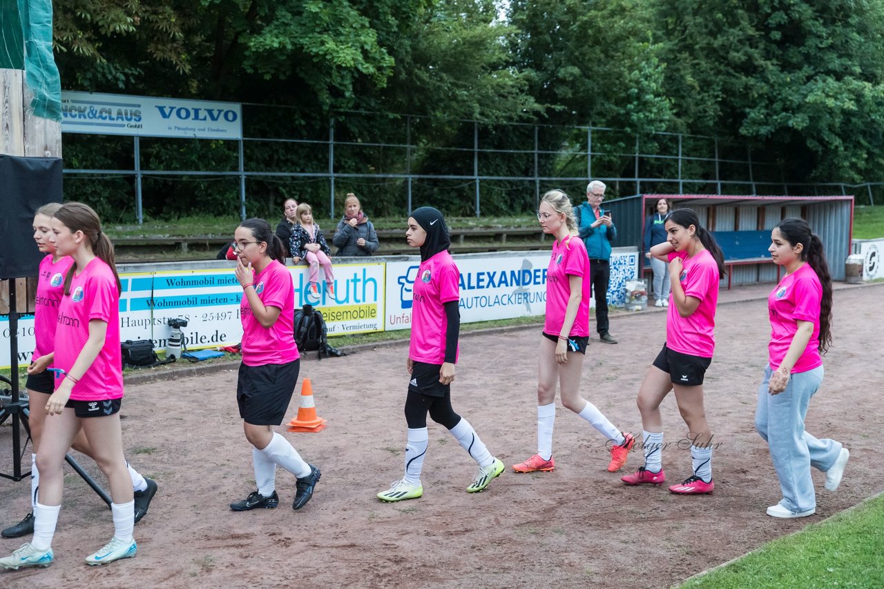 Bild 82 - Loewinnen Cup
